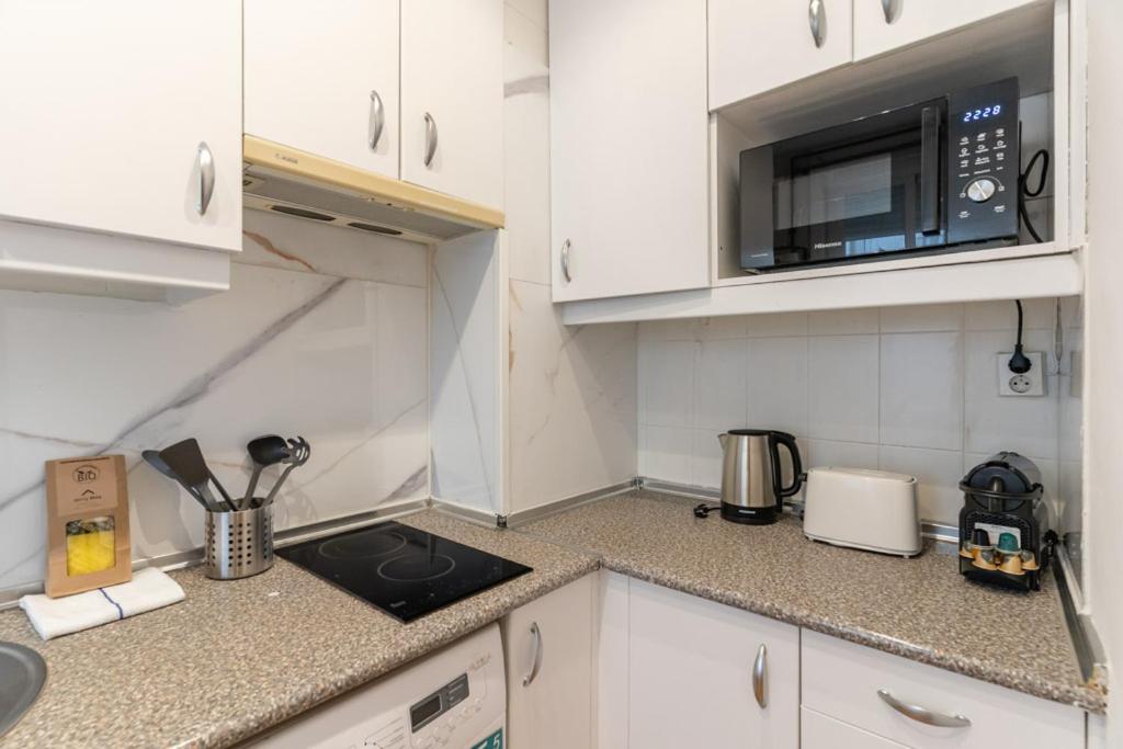Cozy Renovated -2bedrooms 1bathroom-malasana Appartement *